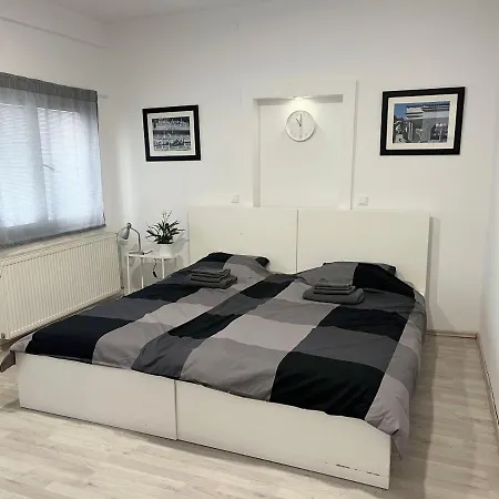 Renovated City Center Apt End Of Sept 23 Apartma *