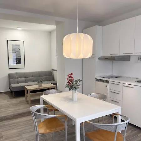 Renovated City Center Apt End Of Sept 23 * Lublaň